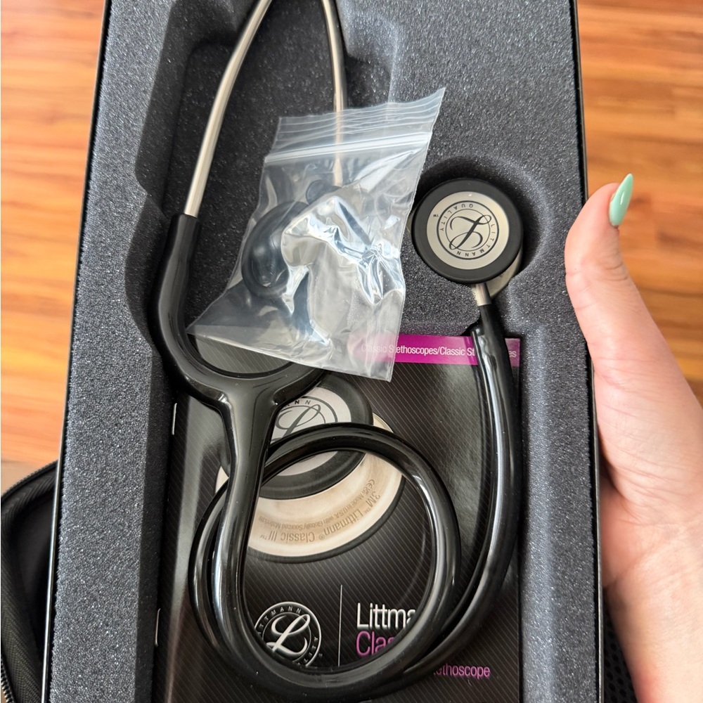 Littmann Classic II Black Stethoscope - Professional Nursing Tool